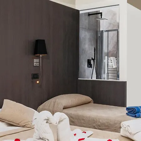 Hotel Vienna Cattolica Buitenkant foto