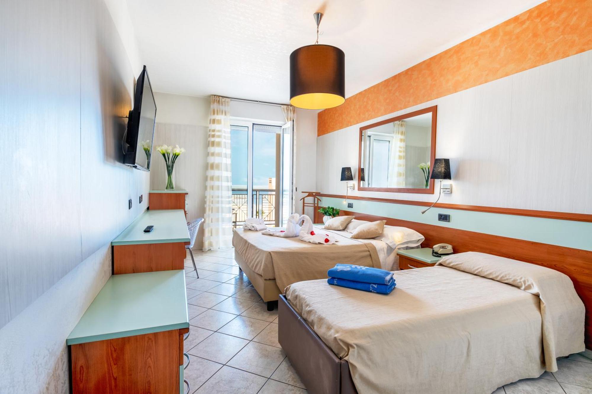 Vienna Hotel Cattolica
